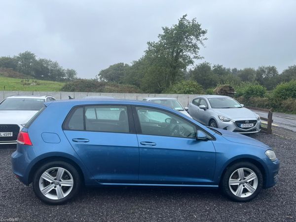 Volkswagen Golf 2015 397712162