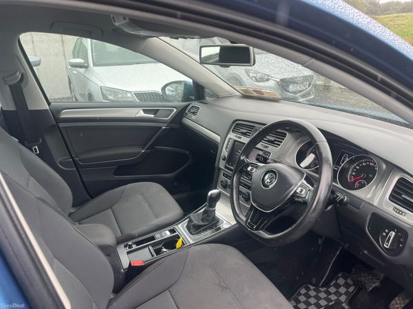 Volkswagen Golf 2015 397712180