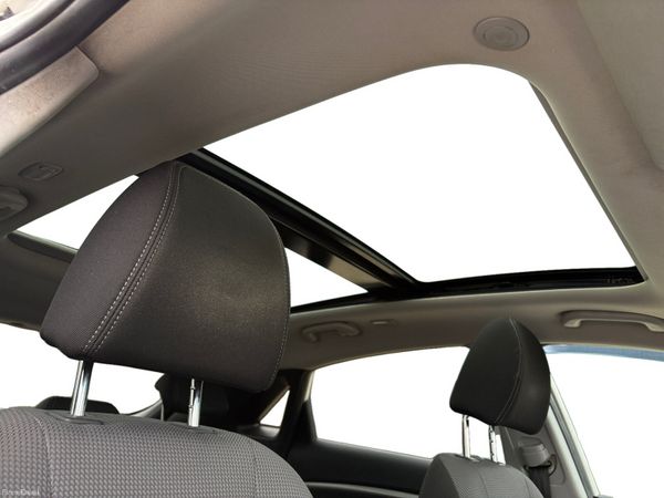 2014 Hyundai i30 Premium, 5 of 14