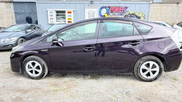 2015 Toyota Prius -, 3 of 12