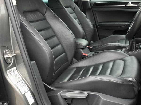 171 Volkswagen Golf HIGHLINE 1.6 TDI 397723556