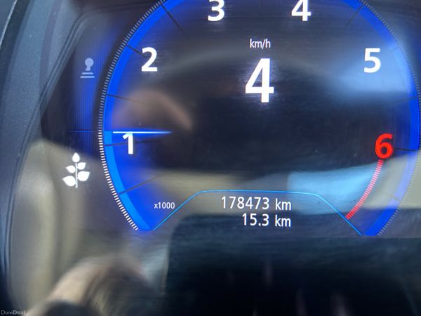 2019 RENAULT KADJAR PETROL SERVICE HISTORY 397739686