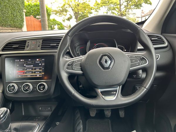 2019 RENAULT KADJAR PETROL SERVICE HISTORY 397739694
