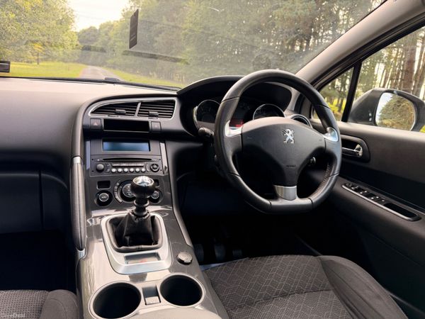Peugeot 3008 2016 1.2 Active Low KM 397872108