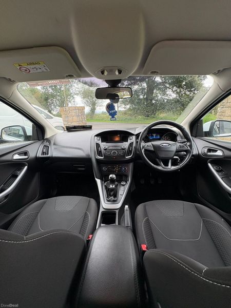 Ford Focus 2016 397885804