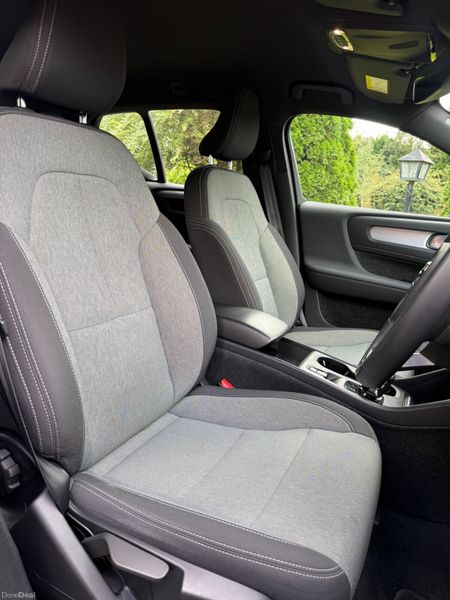 Immaculate 231 Volvo XC40 Hybrid! 397831182