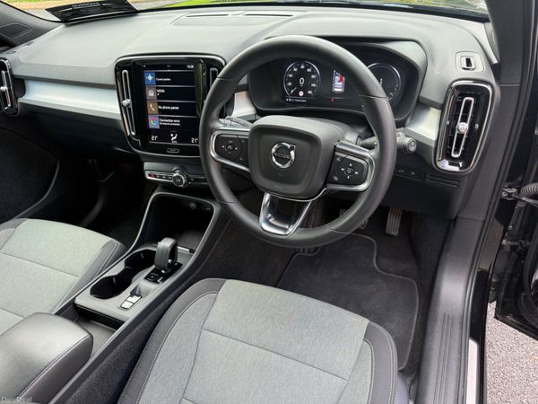 Immaculate 231 Volvo XC40 Hybrid! 397831184