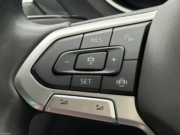 Stunning 231 Volkswagen Tiguan! 397831730