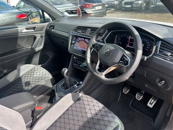 Volkswagen Tiguan R Line 397839294