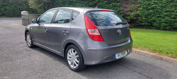 Hyundai i30 2011 397967756
