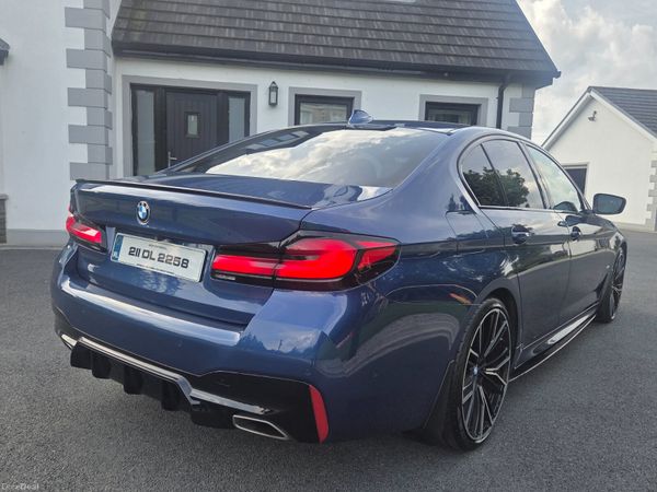 BMW 5-Series 2021 397969018