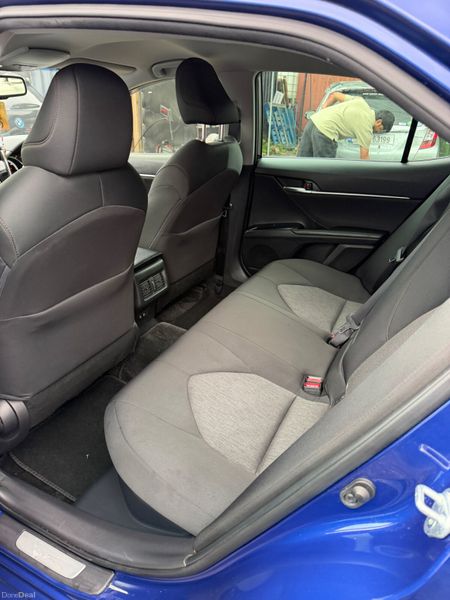 Toyota Camry Automatic Hybrid 397976060