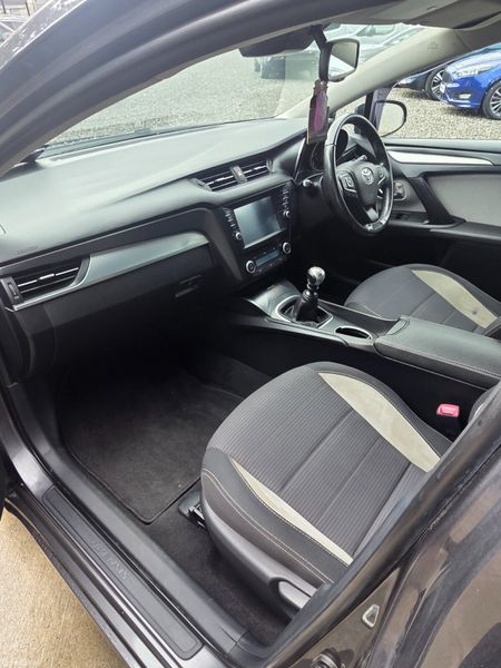 2017 TOYOTA AVENSIS 2.0 D4D BUSINESS EDITION 397977178