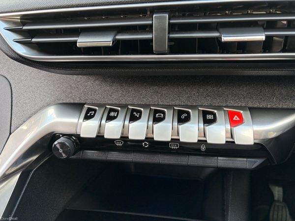 2018 PEUGEOT 3008 1.2 PETROL ALLURE LOW KMS 397923970