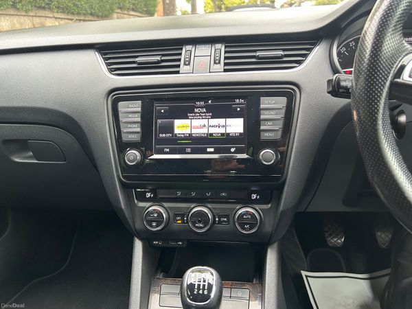 2017 SKODA OCTAIVA STYLE 2.0 TDI PARKING CAMERA 397933248