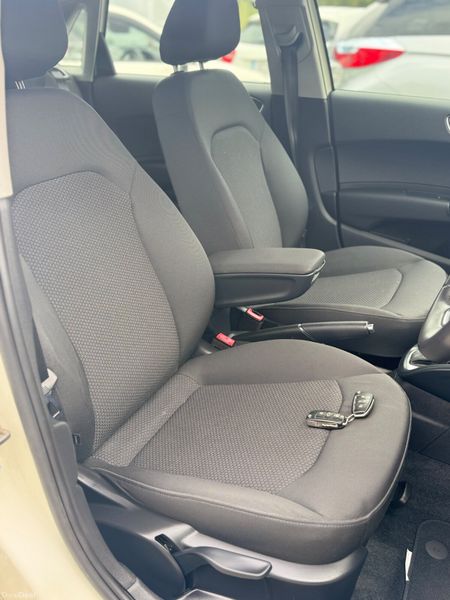 AUDI A1 S-Line 1.4L Tfsi Auto 66000KM 2013 2 Keys 398070002