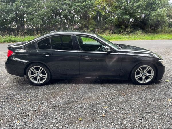 2013 BMW 3-Series M SPORT, 4 of 21
