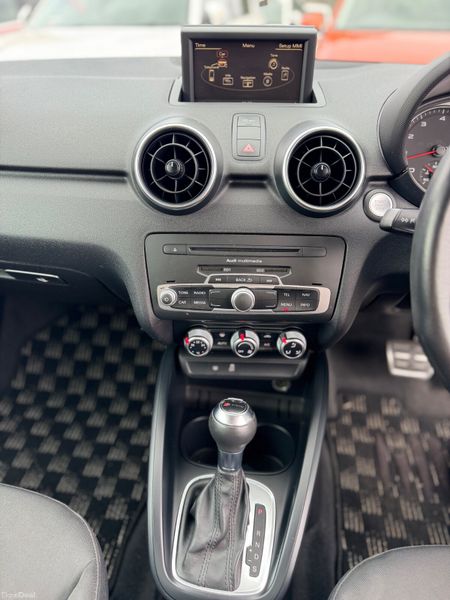 AUDI A1 S-Line 1.4 Petrol Auto 2013 58000KM 2 Keys 398075664