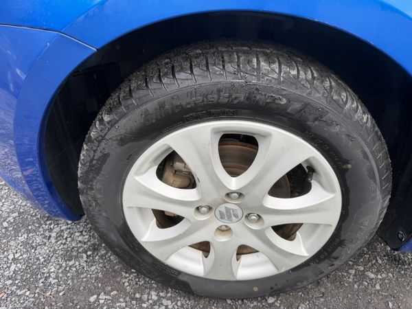 2011 Suzuki Swift 1.2 VERY LOW MILEAGE 398079480