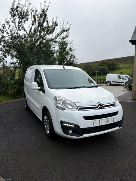 Citroen Berlingo 2018 398080910