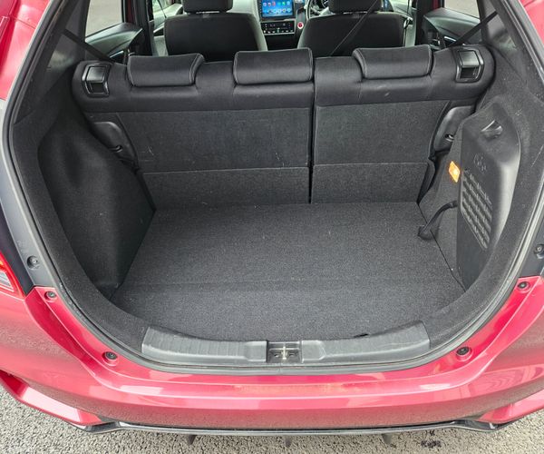 Honda Fit 2018 Petrol Hybrid Automatic 398084902