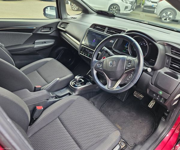 Honda Fit 2018 Petrol Hybrid Automatic 398084928