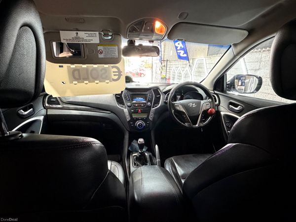2013 Hyundai Santa Fe- 7 seater Family car NCT 398158036