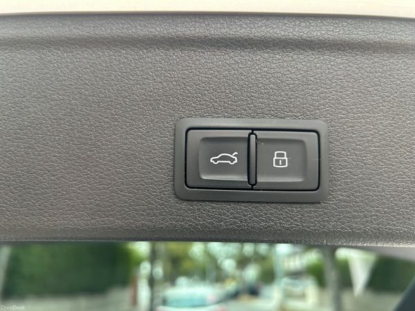 2017 AUDI A4 ADVANT PETROL AUTOMATIC 398163204