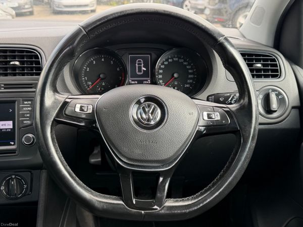 Volkswagen Polo FUN 398183260