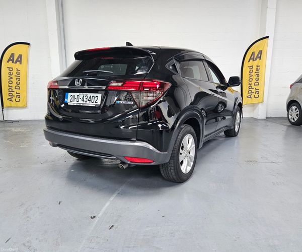 2021 Honda Vezel 1.5 Hybrid Auto,51K K.M,CarPlay 398193684