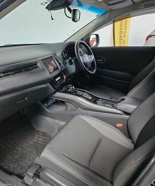 2021 Honda Vezel 1.5 Hybrid Auto,51K K.M,CarPlay 398193692