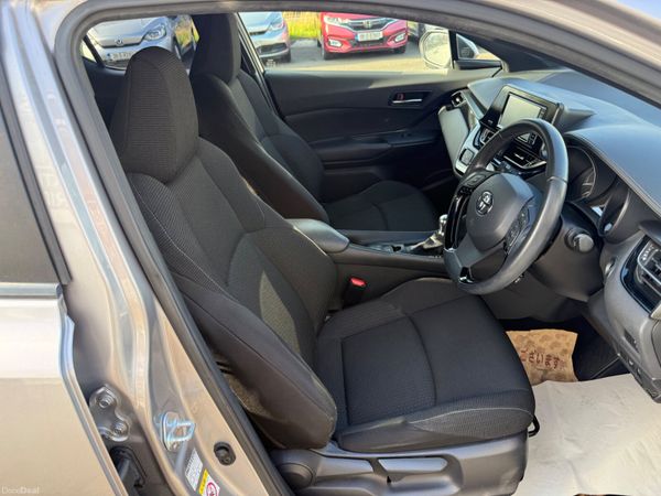 2017 Toyota C-HR 1.8 Hybrid Automatic,48K Miles 398103838