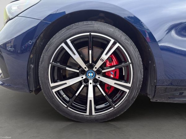 BMW i5 eDrive40 M SPORT PRO G60 - 242 Reg 398134516
