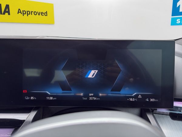 BMW i5 eDrive40 M SPORT PRO G60 - 242 Reg 398134528