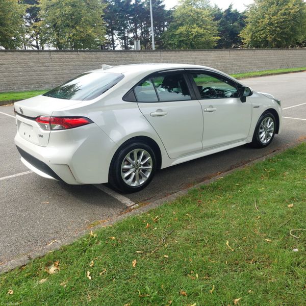 2020 ToyotaCorolla 29,900 km 398250782