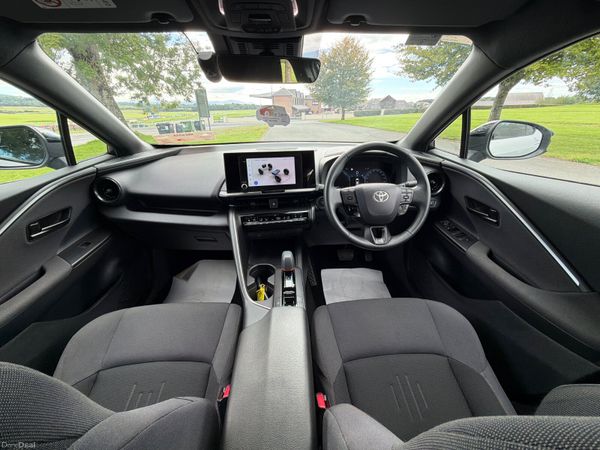 Toyota C-HR 2024 Sport 1.8 Hybrid Low Mileage 398280446