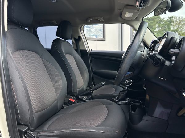 Mini Cooper 1.5 Petrol Auto 2016 398282688