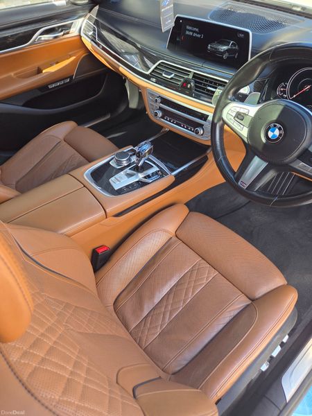 BMW 7-Series M SPORT 2018 / 740E 398282900