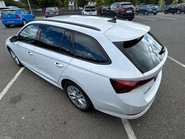 Skoda Octavia 2024 398353976