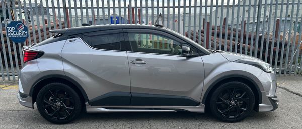 2021 Toyota C-HR  | G Package 398364174