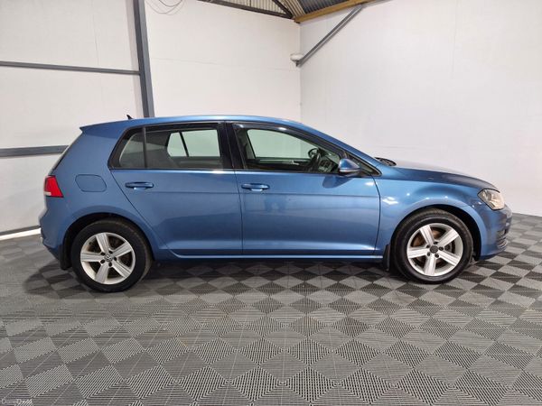 2016 Volkswagen Golf Match 1.6 TDi Manual 398384512