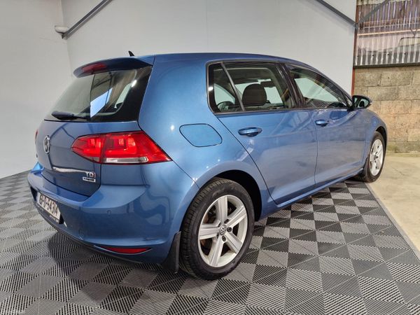 2016 Volkswagen Golf Match 1.6 TDi Manual 398384518