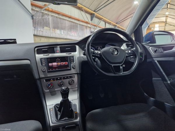 2016 Volkswagen Golf Match 1.6 TDi Manual 398384526