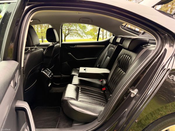 Skoda Superb 2019 2.0 TDI STYLE AUTOMATIC 398339176