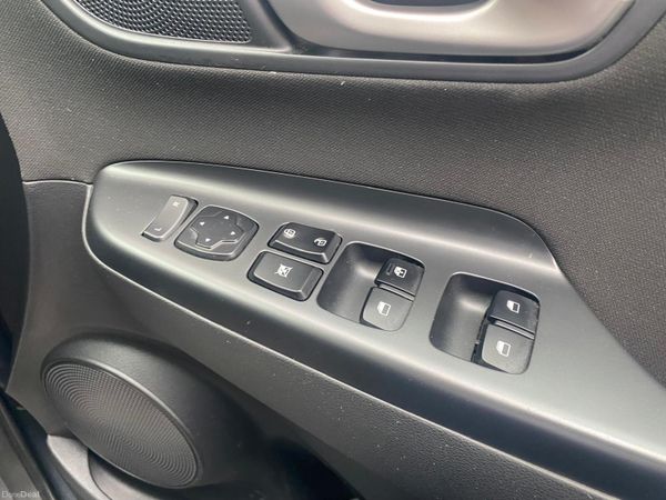 2018 Hyundai Kona 1.0 T-GDI Petrol – Executive 398339824