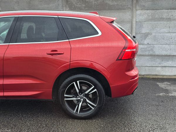 Volvo XC60 T8 (400hp) PHEV R-Design Automatic 398450104
