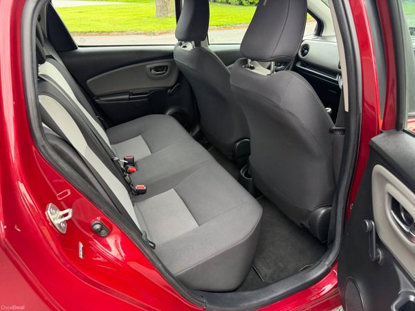 Toyota Yaris 2018 398498192
