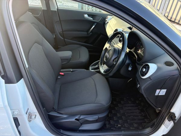 Audi A1 S line 1.4 Automatic 398415660