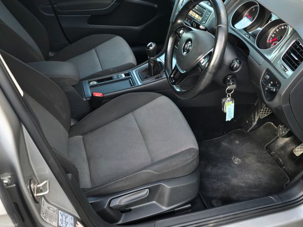 161 Volkswagen Golf 1.6TDI MANUAL 398422572