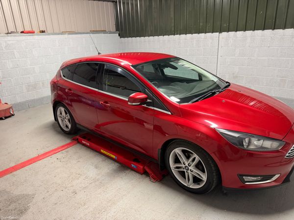 2016  FORD FOCUS      NEW NCT ! 398426408